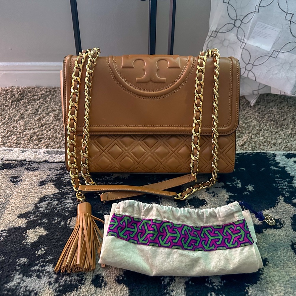 ✨ Tory Burch Small Fleming Convertible Shoulder Bag ✨